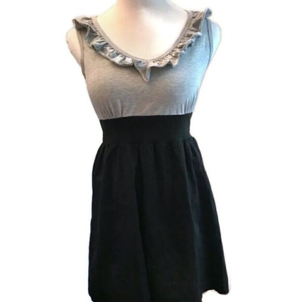 BeBop Gray/Black Ruffled Sleeveless Dress Sz M